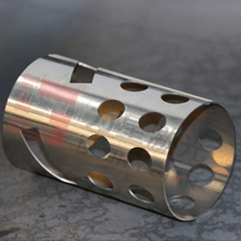 NS??三卡盤(pán)光纖激光管材切割機(jī) NS??三卡盤(pán)光纖激光管材切割機(jī)